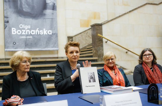 Konferencja prasowa przed wernisażem wystawy w Muzeum Narodowym w Warszawie z udziałem minister kultury Małgorzaty Omilanowskiej. fot. Danuta Matloch