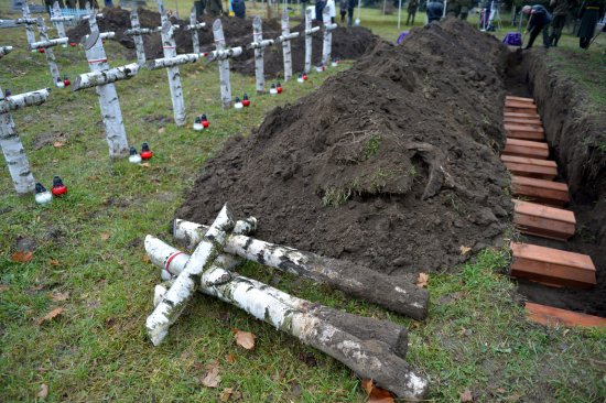 Pogrzeb szczątków 27 żołnierzy Wojska Polskiego poległych w walkach pod Lwowem we wrześniu 1939