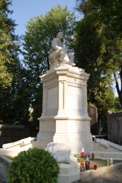 Na zdjęciu: Pomnik - rocznica powstania listopadowego