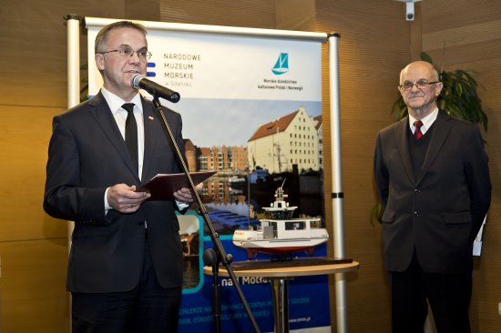 Na zdjęciu: wizyta wiceministra Jarosława Selina w Ośrodku Kultury Morskiej