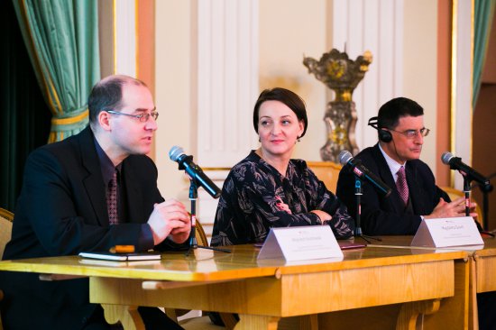 Na zdjęciu: minister Magdalena Gawin podczas konferencji dotyczącej porozumienia