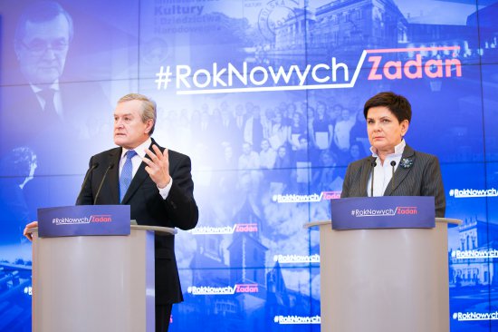 Na zdjęciu: Premier Beata Szydło i wicepremier Piotr Gliński