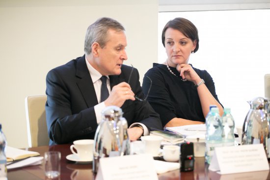 Na zdjęciu: Wicepremier,
 minister kultury i dziedzictwa narodowego prof. Piotr Gliński i 
 wiceminister prof. Magdalena Gawin