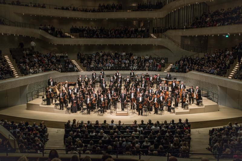 Na zdjęciu Narodowa Orkiestra Symfoniczna Polskiego Radia podczas koncertu.