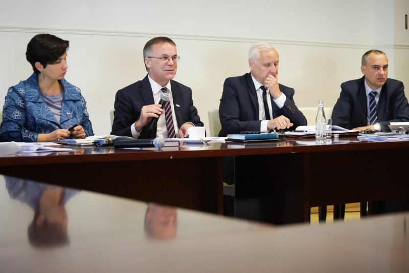 Na zdjęciu: posiedzenie Komitetu Sterujacego projektem budowy Muzeum-Miejsca Pamięci w Sobiborze