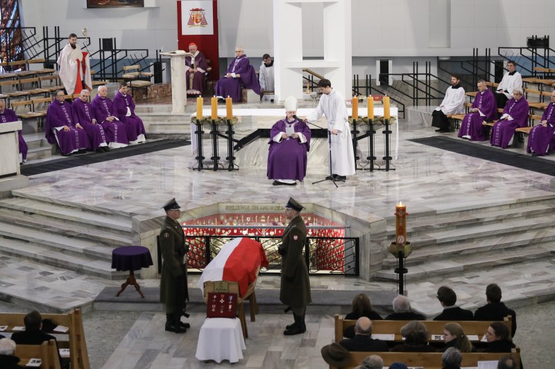 Na zdjęciu: Uroczystości pogrzebowe Ewy Orzechowskiej-Jeglińskiej „Ewa”